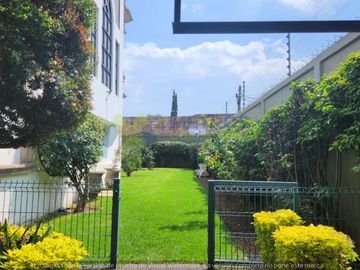 CASA en VENTA sobre AV. ACUEDUCTO em Esquina