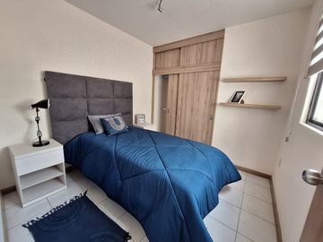 VENTA DE CASA RESIDENCIAL CON ALBERCA A 5 MINUTOS DE ZÓCALO EN EMILIANO ZAPATA