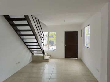 Casa de venta en la Urbanización Ciudad Santiago, 3 dormitorios, de estreno