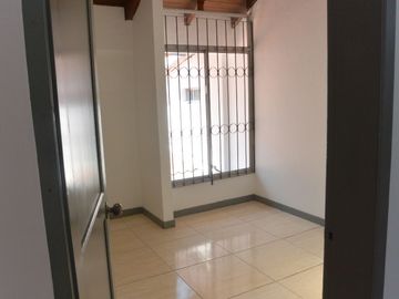 IDEAL EMPRESAS: USD 475.000 - PROPIEDAD EN VENTA, SECTOR NORTE DE QUITO