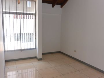 IDEAL EMPRESAS: USD 475.000 - PROPIEDAD EN VENTA, SECTOR NORTE DE QUITO