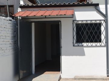 IDEAL EMPRESAS: USD 475.000 - PROPIEDAD EN VENTA, SECTOR NORTE DE QUITO