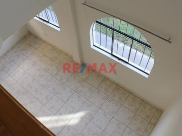 Venta Casa Mas Cochera En Condominio Los Sauces ID 1091731