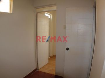 Venta Casa Mas Cochera En Condominio Los Sauces ID 1091731