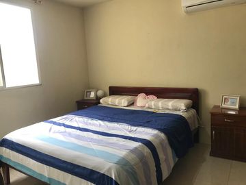 Casa de venta en Urbanización Villa Bonita, 3 dormitorios, sector Mi Lote.