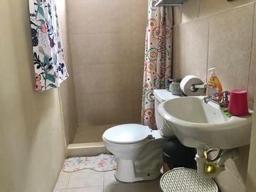 Casa de venta en Urbanización Villa Bonita, 3 dormitorios, sector Mi Lote.