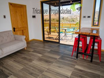 Terreno con cabañas amobladas para turistas y piscina, Valle del Elqui. $210 millones
