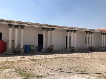 HACIENDA EN SAN AGUSTÍN TLAXIACA