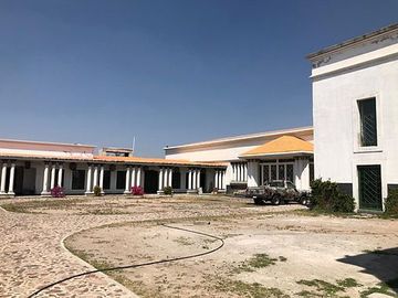 HACIENDA EN SAN AGUSTÍN TLAXIACA