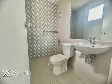 3BR-2TB Single Attached House and Lot For Sale in Alaminos Laguna Along the National Highway
