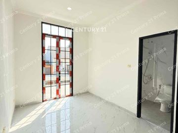 Rumah Brand New Di Mahagoni Park Graha Raya Bintaro