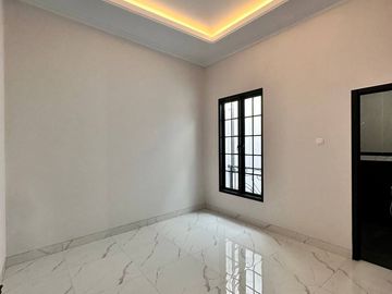 DIJUAL RUMAH SIAP HUNI MEWAH PEJATEN JAKARTA SELATAN, RUMAH MURAH READY PASAR MINGGU JAKSEL, PERUMAHAN KEBAYORAN BARU KALIBATA JAKARTA SELATAN