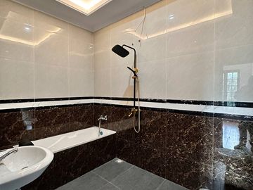 DIJUAL RUMAH SIAP HUNI MEWAH PEJATEN JAKARTA SELATAN, RUMAH MURAH READY PASAR MINGGU JAKSEL, PERUMAHAN KEBAYORAN BARU KALIBATA JAKARTA SELATAN