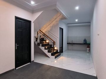 DIJUAL RUMAH SIAP HUNI MEWAH PEJATEN JAKARTA SELATAN, RUMAH MURAH READY PASAR MINGGU JAKSEL, PERUMAHAN KEBAYORAN BARU KALIBATA JAKARTA SELATAN