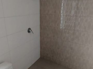 EN VENTA AMPLIO Y HERMOSO PENTHOUSE DÚPLEX DE ESTRENO.