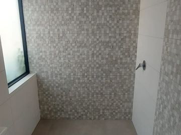 EN VENTA AMPLIO Y HERMOSO PENTHOUSE DÚPLEX DE ESTRENO.