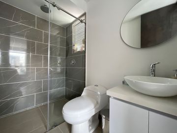 Apartamento en venta - Av Centenario