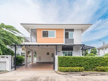 ขายบ้านเดี่ยว ตกแต่งใหม่ ใกล้สนามบินสุวรรณภูมิ เพียง 10 นาที
