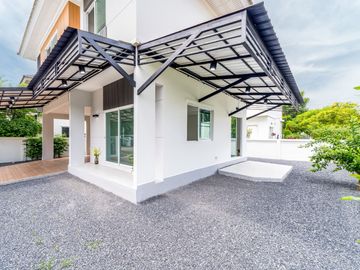 ขายบ้านเดี่ยว ตกแต่งใหม่ ใกล้สนามบินสุวรรณภูมิ เพียง 10 นาที