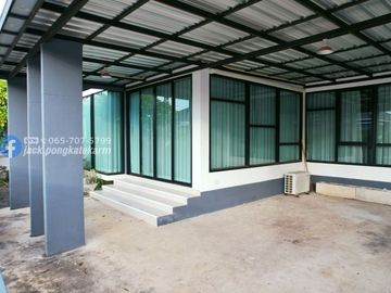 Single house in a potential location, The Master, Bypass-Sa Kaeo Road. Behind Big C Sa Kaeo Decorated and ready to move in