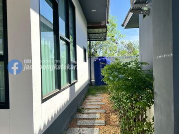Single house in a potential location, The Master, Bypass-Sa Kaeo Road. Behind Big C Sa Kaeo Decorated and ready to move in