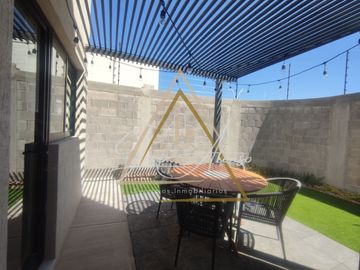 Casa con 4 recámaras en Queretaro zona Zakia, Recamara en planta Baja Ultimas ubicaciones entrega inmediata