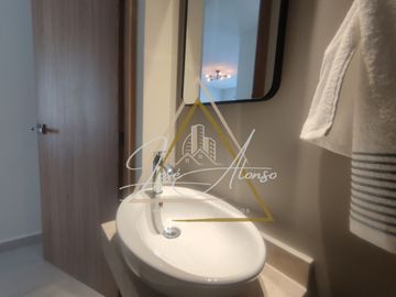 Casa con 4 recámaras en Queretaro zona Zakia, Recamara en planta Baja Ultimas ubicaciones entrega inmediata