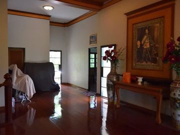 For sale. Land with a garden house, good atmosphere, San Pa Tong District, Chiang Mai.