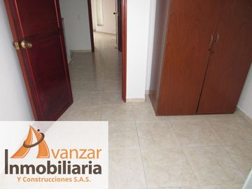 VENDO APARTAMENTO BUCARAMANGA DUPLEX SAN FRANCISCO EDIFICIO TITANIO