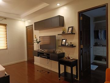 FULLY FURNISHED WELL MAINTAINED TWO-STOREY MODERN HOUSE FOR SALE NEAR SM TELABASTAGAN