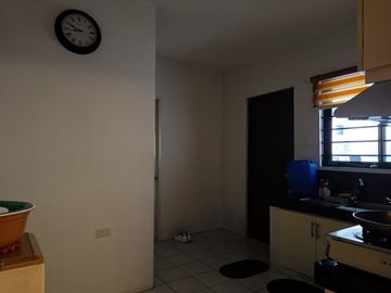 FULLY FURNISHED WELL MAINTAINED TWO-STOREY MODERN HOUSE FOR SALE NEAR SM TELABASTAGAN