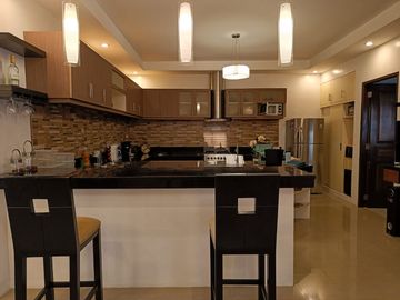 FULLY FURNISHED WELL MAINTAINED TWO-STOREY MODERN HOUSE FOR SALE NEAR SM TELABASTAGAN