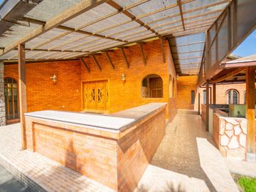EN VENTA HERMOSA QUINTA EN MIRASIERRA SECTOR SUPERMAXI