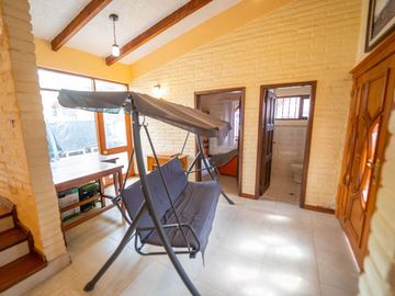 EN VENTA HERMOSA QUINTA EN MIRASIERRA SECTOR SUPERMAXI