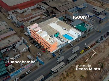 OPORTUNIDAD IRREPETIBLE a pasos del Mall del Sur en esquina