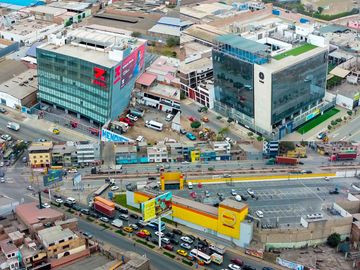 OPORTUNIDAD IRREPETIBLE a pasos del Mall del Sur en esquina