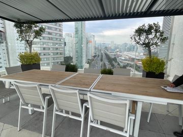 Venta Departamento de 2 Recámaras y Terraza en Metropolitan, Santa Fe