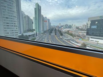 Venta Departamento de 2 Recámaras y Terraza en Metropolitan, Santa Fe