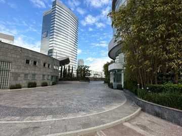 Venta Departamento de 2 Recámaras y Terraza en Metropolitan, Santa Fe