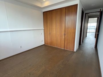 Venta Departamento de 2 Recámaras y Terraza en Metropolitan, Santa Fe