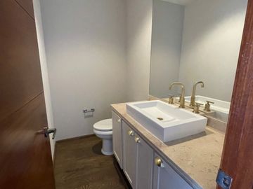 Venta Departamento de 2 Recámaras y Terraza en Metropolitan, Santa Fe