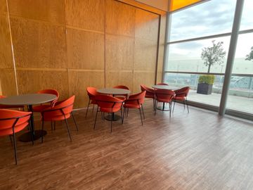 Venta Departamento de 2 Recámaras y Terraza en Metropolitan, Santa Fe