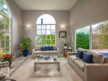 Casa disponible en Campestre Residencial en Cancún, Quintana Roo.