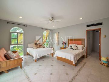 Casa disponible en Campestre Residencial en Cancún, Quintana Roo.