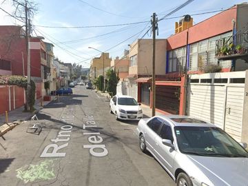 ¡¡Vive en hermoso y amplio departamento en remate en Col. Jardín Balbuena, Venustiano Carranza!!
