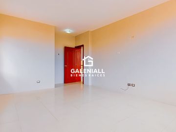 Casa de 5 habitaciones en Venta en La Carolina, Machala