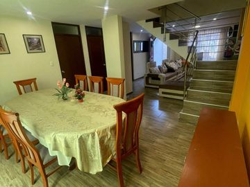 HERMOSO DUPLEX EN VENTA, CERRO COLORADO.