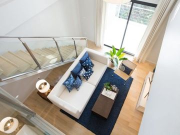 Luxury condo for sale in the city on Chang Khlan Road, best location, convenient travel, close to Night Bazaar, Tha Phae, airport only 10 minutes, ful