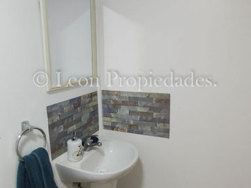 Se vende Parcela de 22.600 mts2 en condominio Entre Valles.