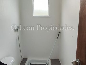 Se vende Parcela de 22.600 mts2 en condominio Entre Valles.